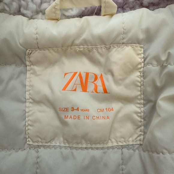 Zara Flower Bloom Sherpa Jacket, size 3-4y - Picture 7 of 9